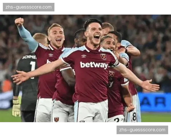 数据前瞻:热刺vs西汉姆联,历史交锋揭示主场优势 数据前瞻:热刺vs西汉姆联,历史交锋揭示主场优势